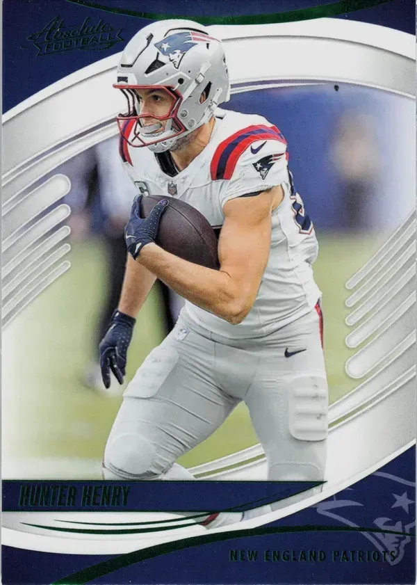 Hunter Henry 2025 Panini Absolute